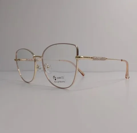 lentes-dama-filtro-azul